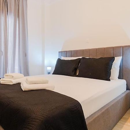 Theofilos Urban Apartment, Close To City Center Thessaloniki Buitenkant foto