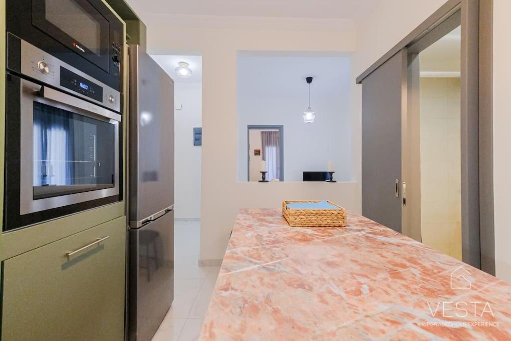 Theofilos Urban Apartment, Close To City Center Thessaloniki Buitenkant foto