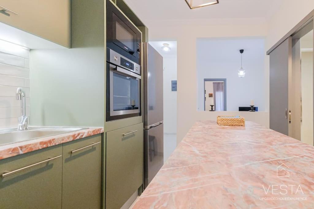 Theofilos Urban Apartment, Close To City Center Thessaloniki Buitenkant foto