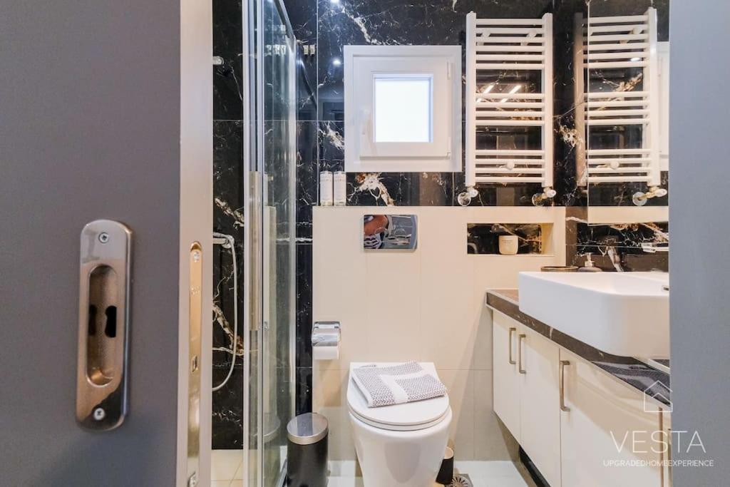 Theofilos Urban Apartment, Close To City Center Thessaloniki Buitenkant foto