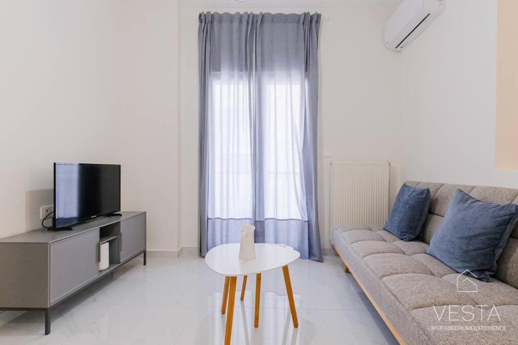 Theofilos Urban Apartment, Close To City Center Thessaloniki Buitenkant foto